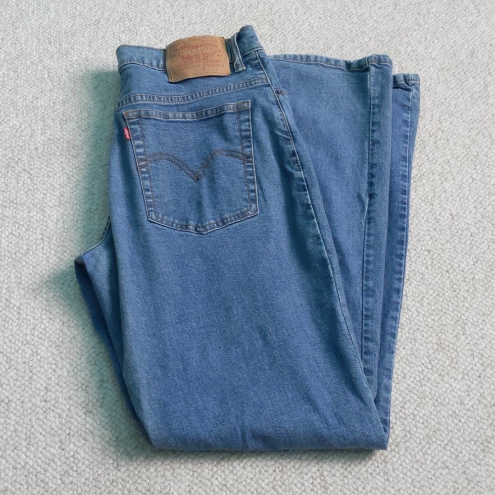 Womens Levi's Strech Boot Cut Pant